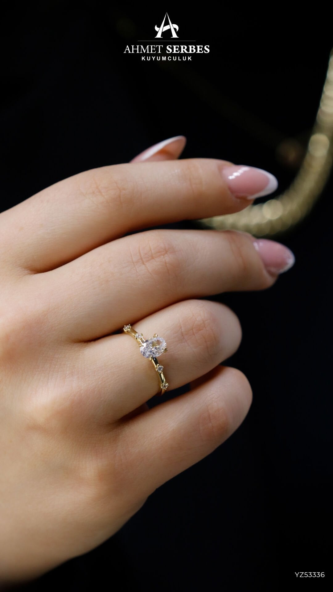 Oval Taşlı Yüzük