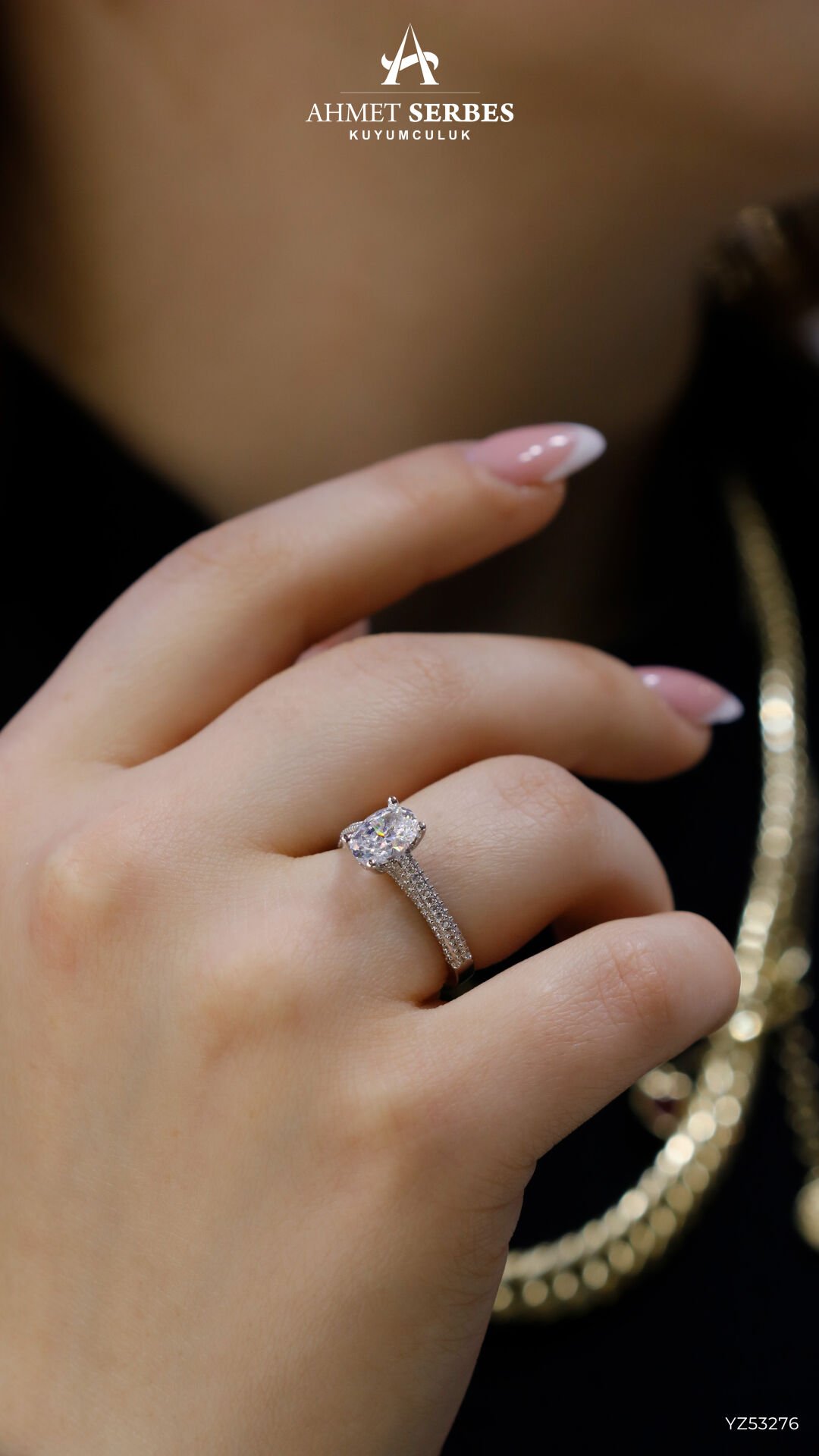 Taşlı Oval Tektaş Yüzük