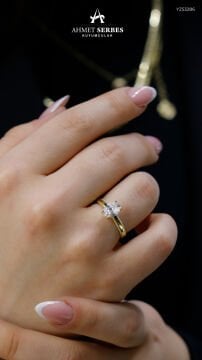 Ajda Tektaş Yüzük