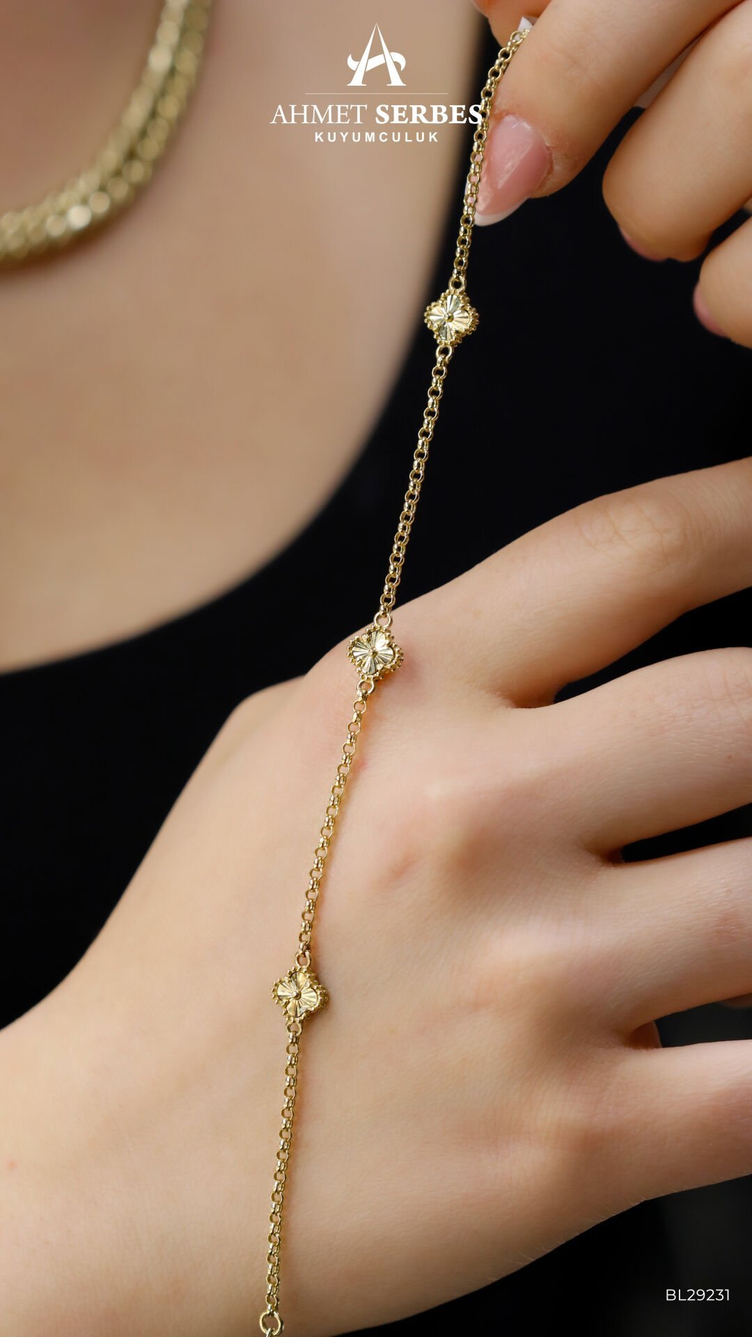 3 Yoncalı Altın Bileklik