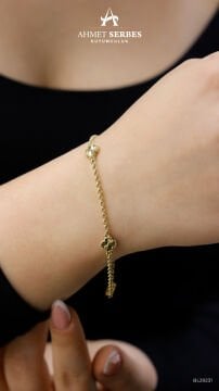 3 Yoncalı Altın Bileklik