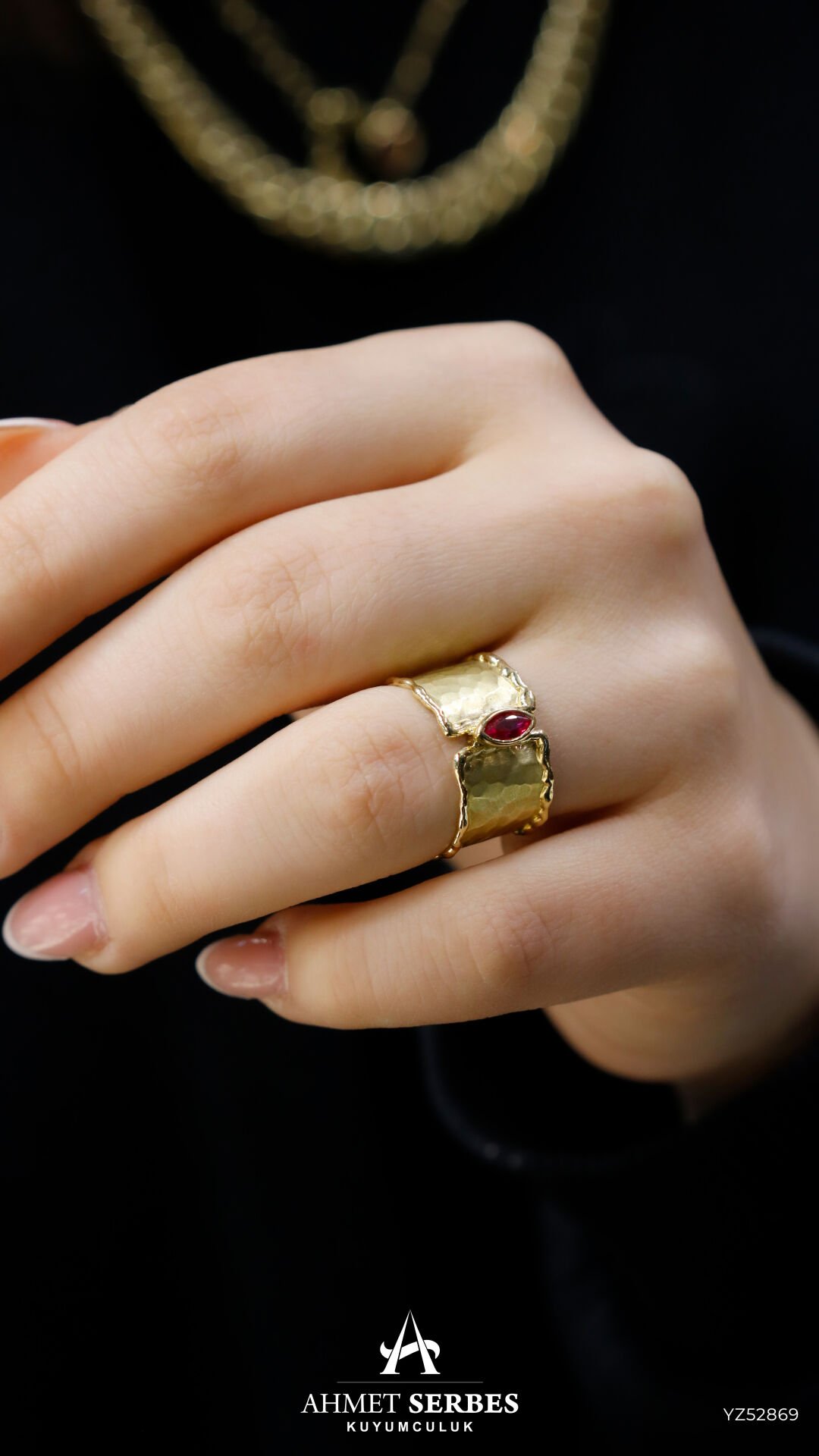 Cetaş Dövmeli Taşlı Yüzük