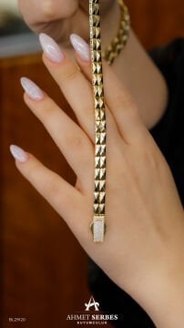 Piramit Altın Bileklik