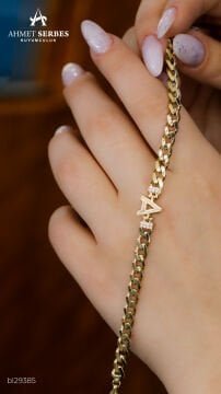 A Harf Altın Bileklik