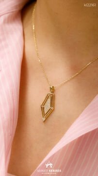 Vintage Model Altın Kolye