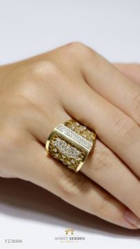 Taşlı Tasarım Altın Yüzük