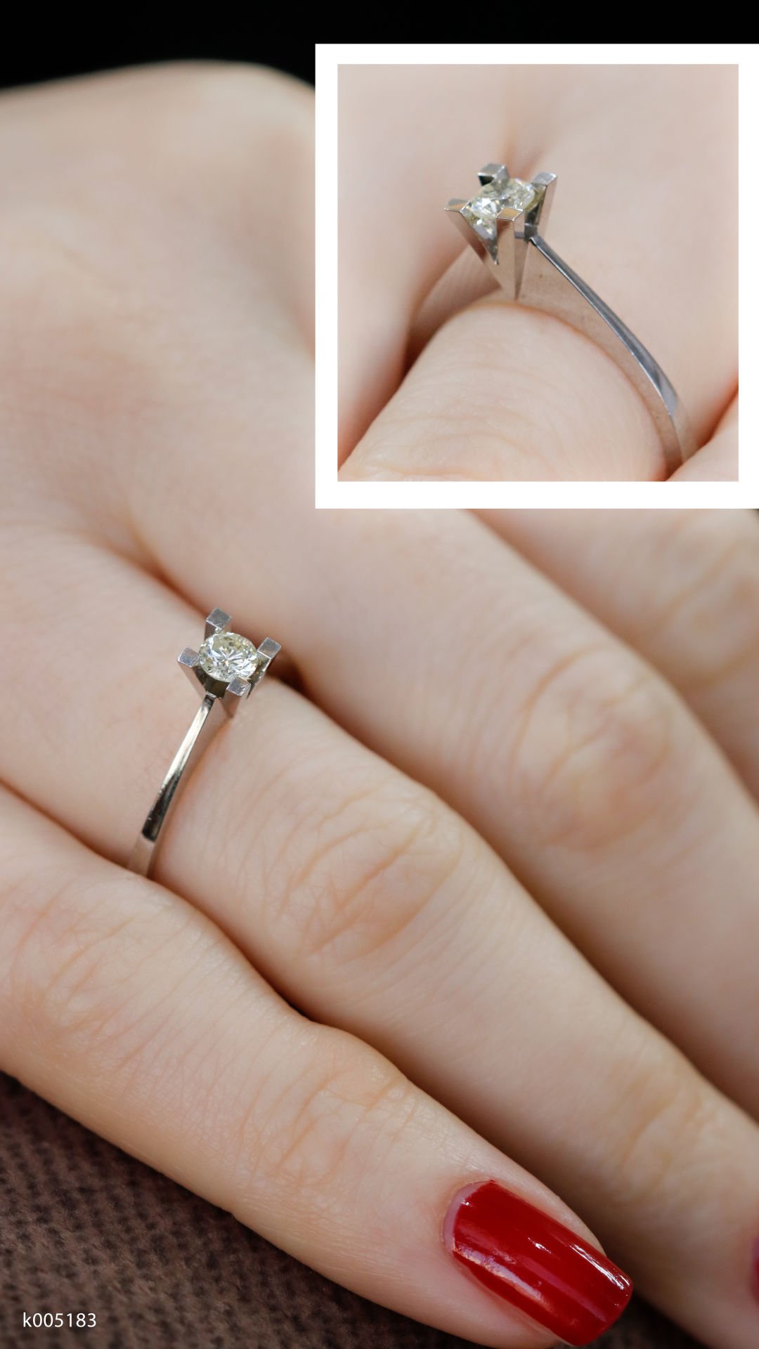 0.23 Karat Tektaş Pırlanta Yüzük