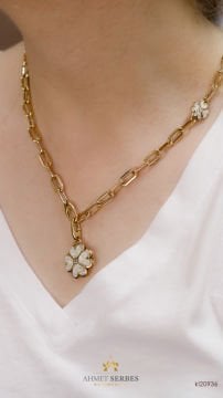 Cetaş Eterna Yonca Kolye