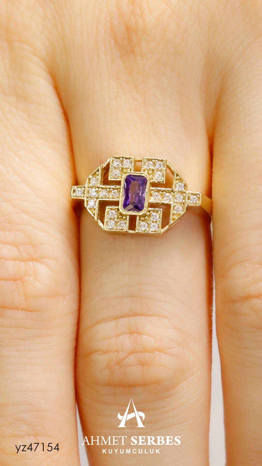 Mor Taşlı Sekizgen Yüzük