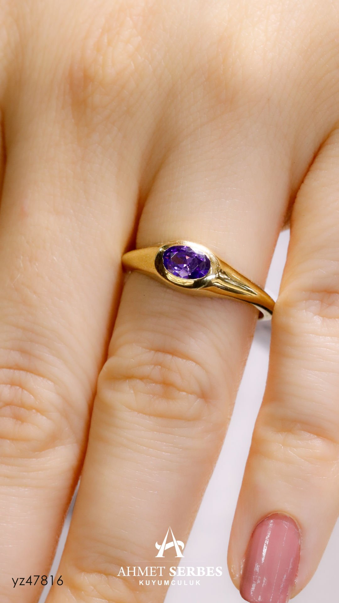 Mor Taşlı Yüzük