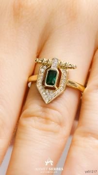 Yeşil Taşlı Yüzük