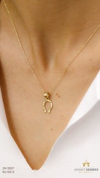 Altın Nal Kolye