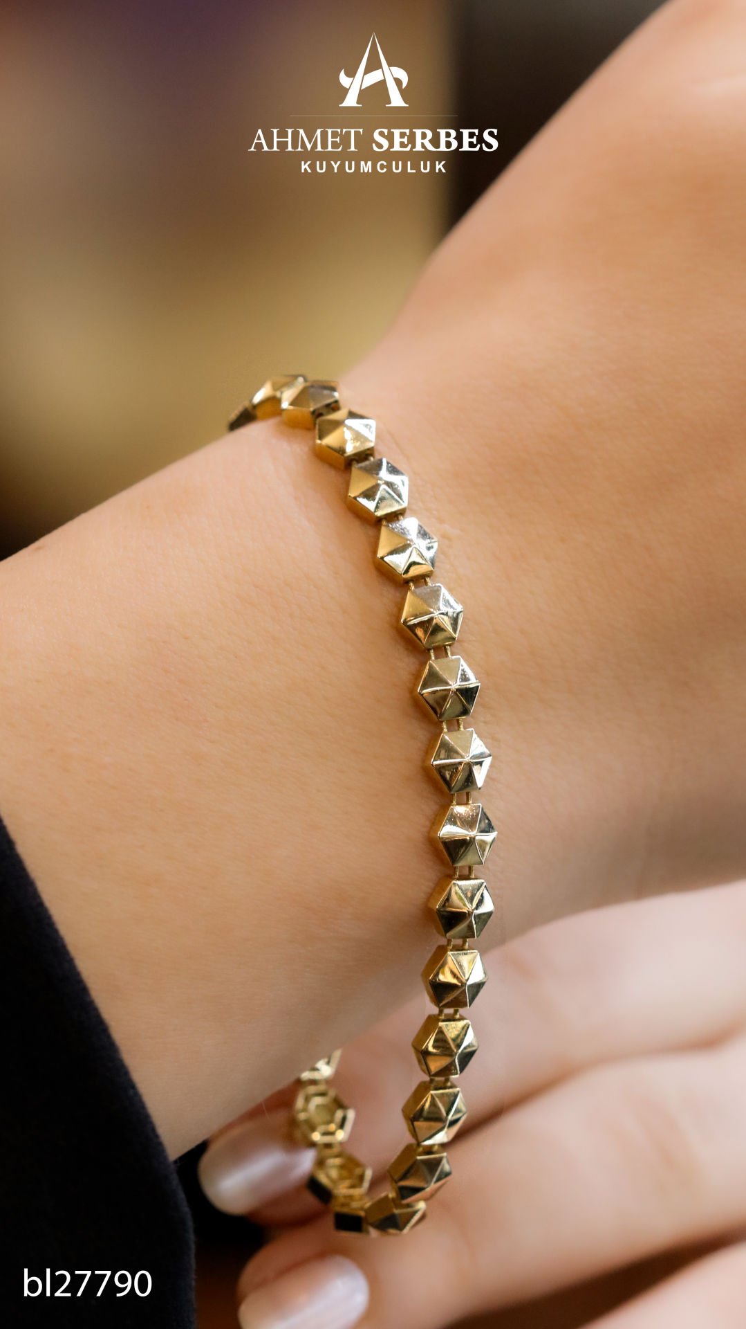 Geometrik Formlu Altın Bileklik