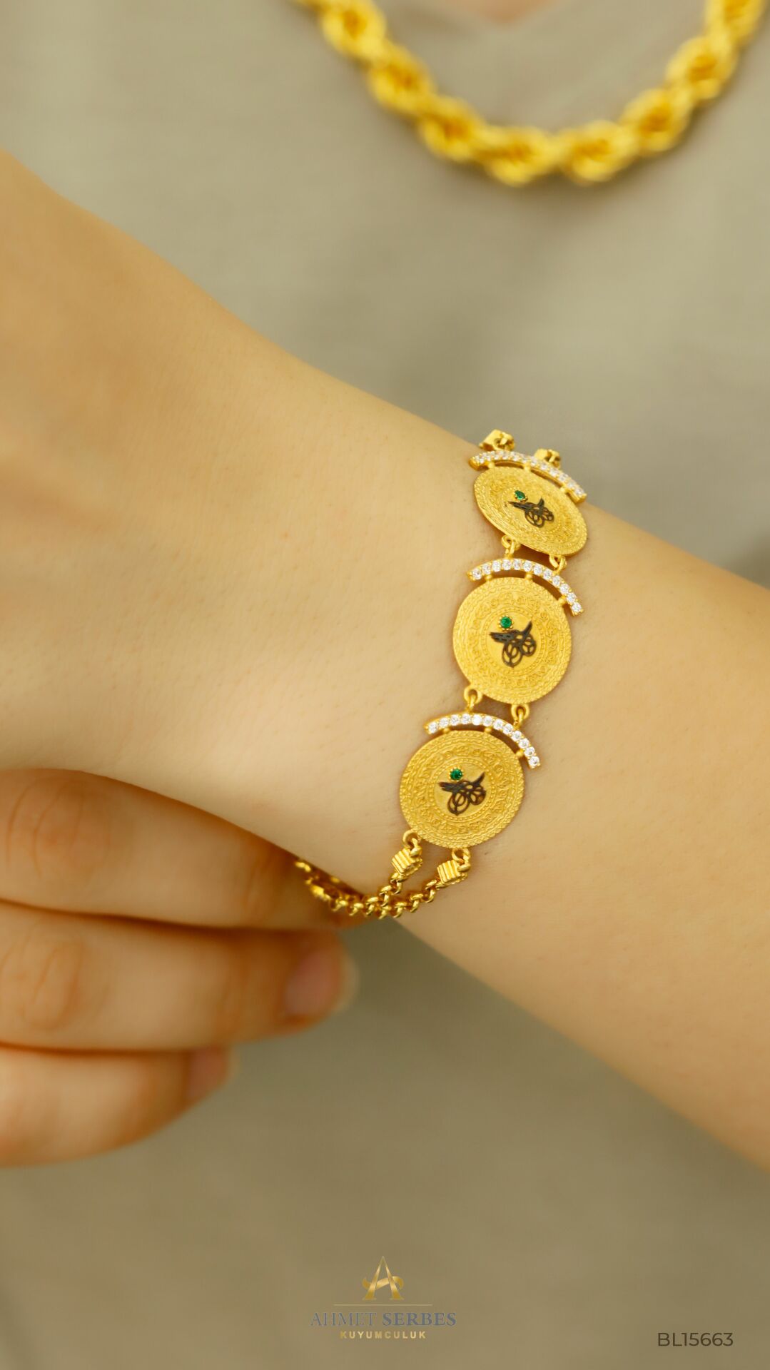 Altın Bileklik