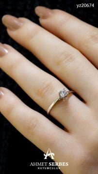 Altın Tektaş Yüzük