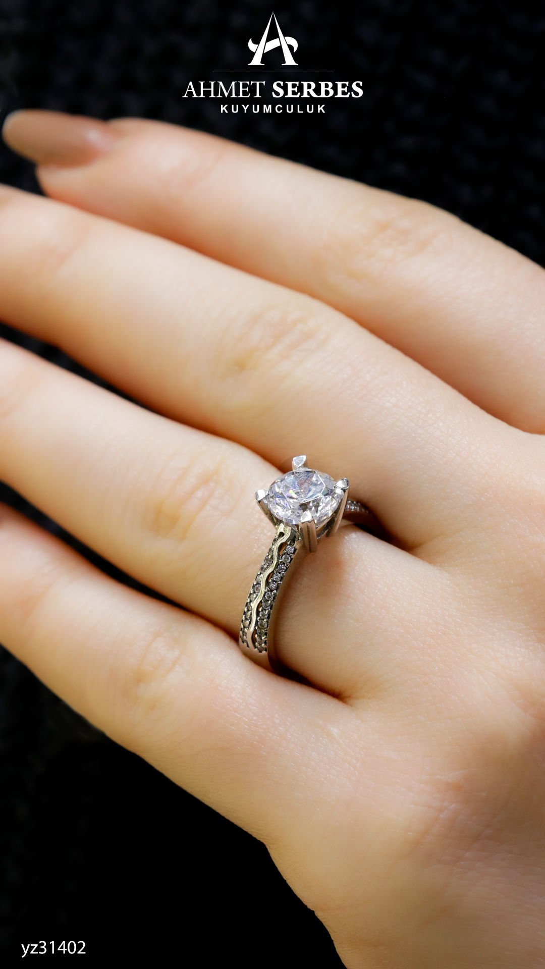 Altın Tektaş Yüzük