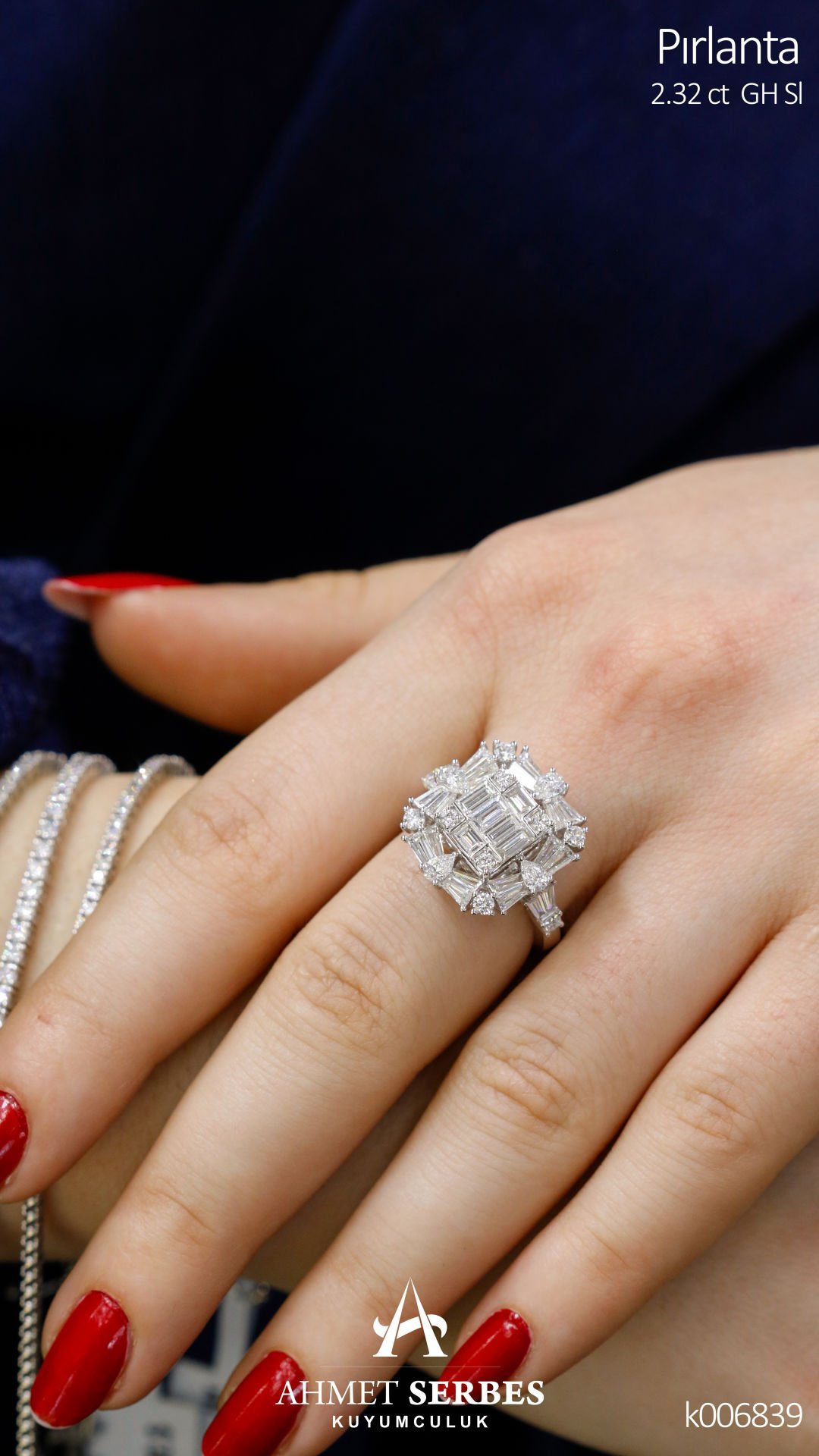 2.32 Karat Pırlanta Baget Yüzük