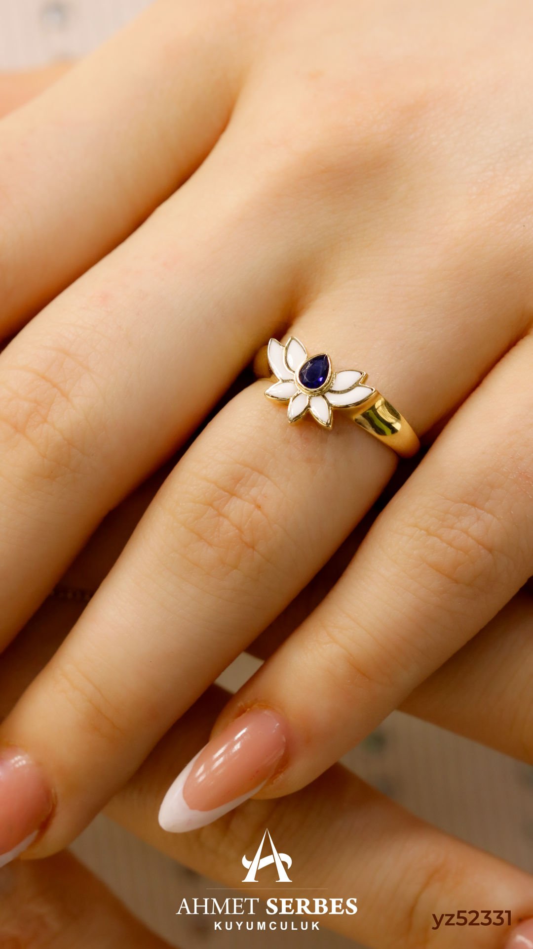 Lotus Altın Yüzük