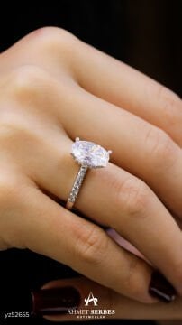 Oval Taş Altın Yüzük