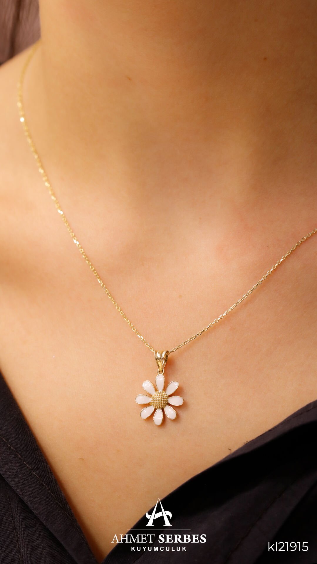 Papatya Mineli Altın Kolye