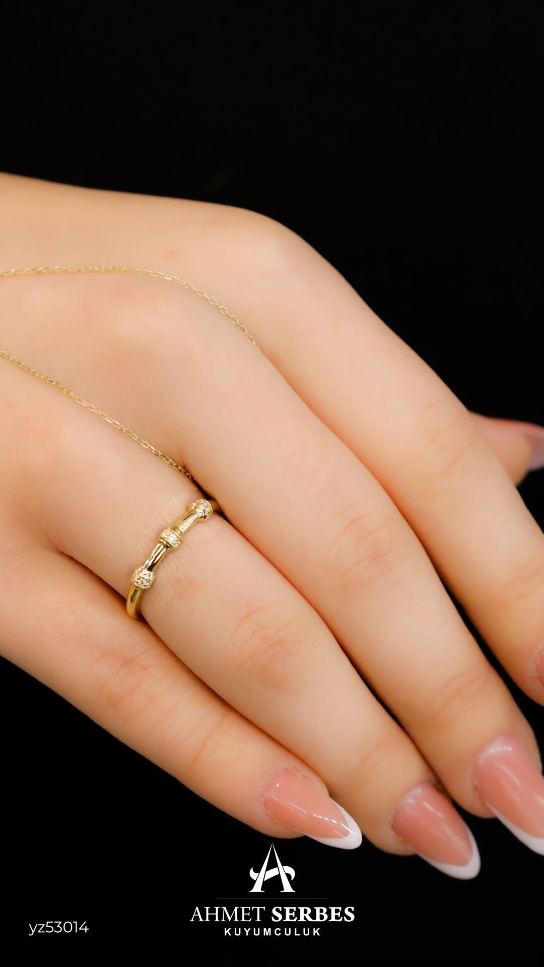 Altın Taşlı Yüzük