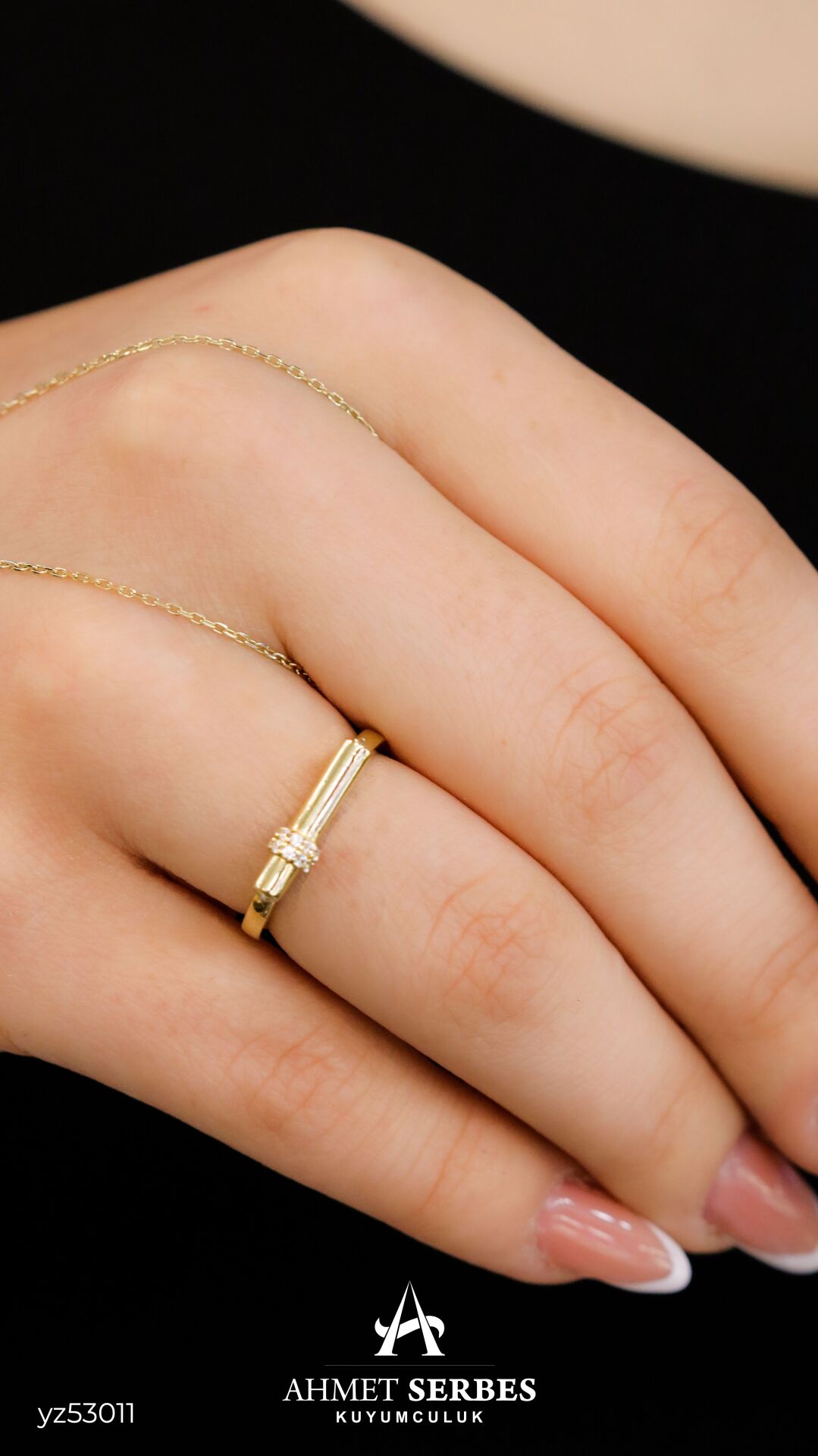 Taşlı Serenay Yüzük