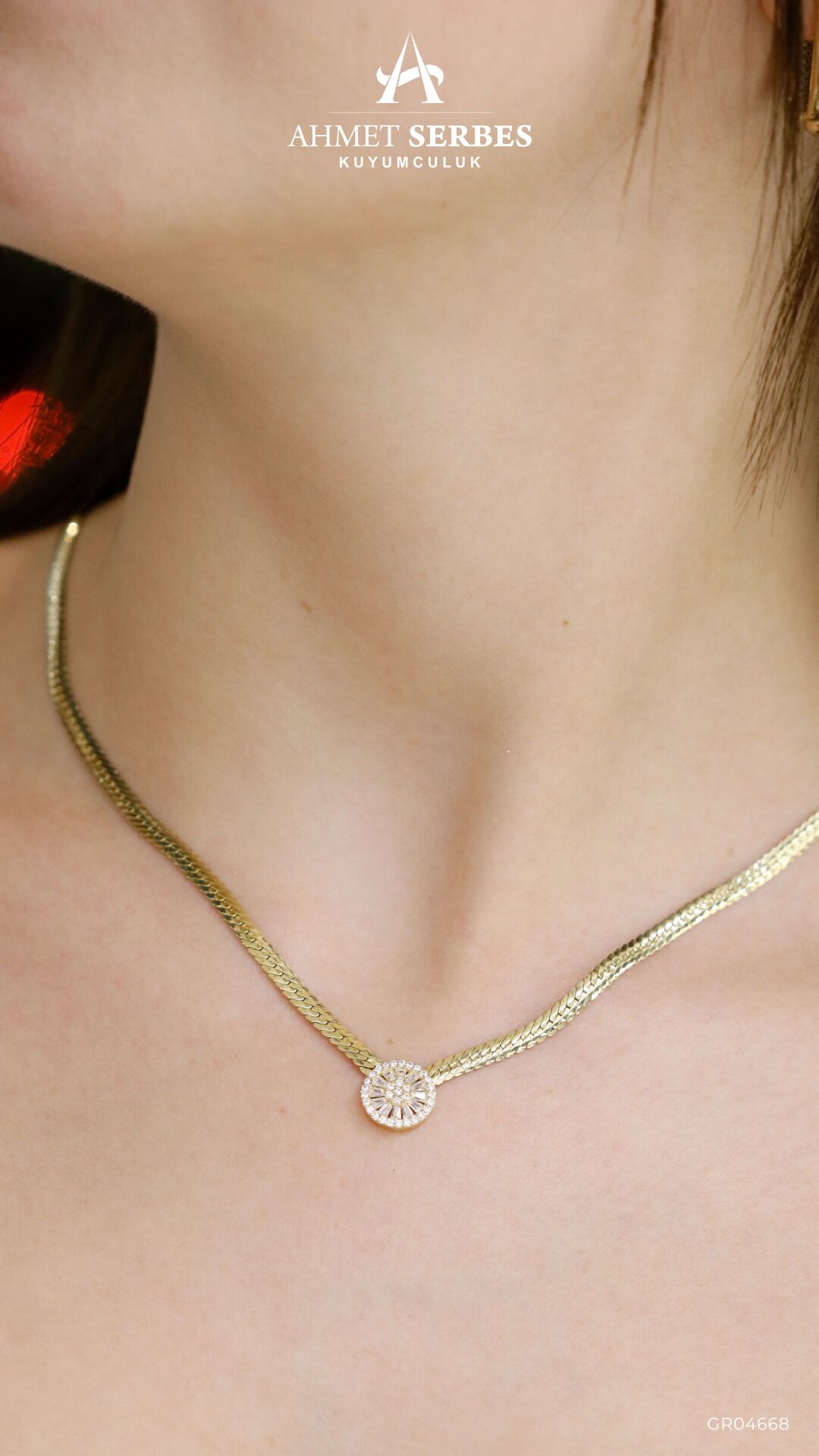 Trapez Taşlı İtalyan Kolye