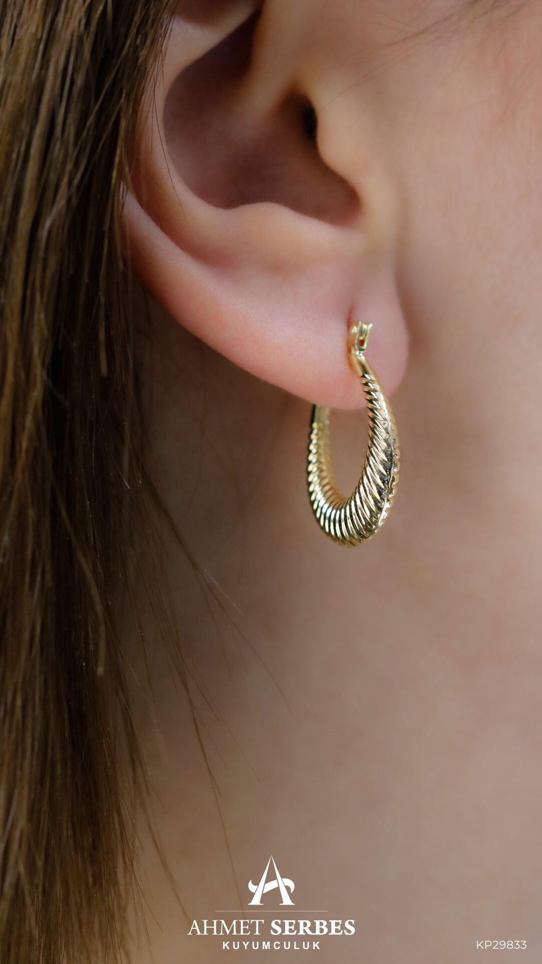 Altın İstiridye Küpe