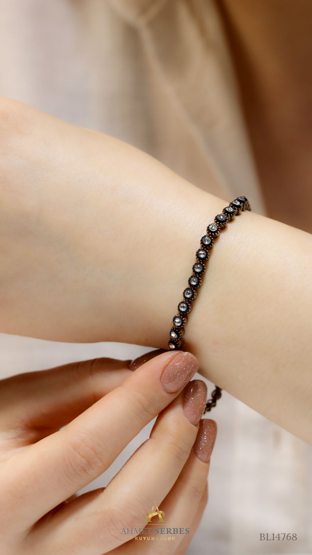 Elmas Görünümlü Altın Bileklik