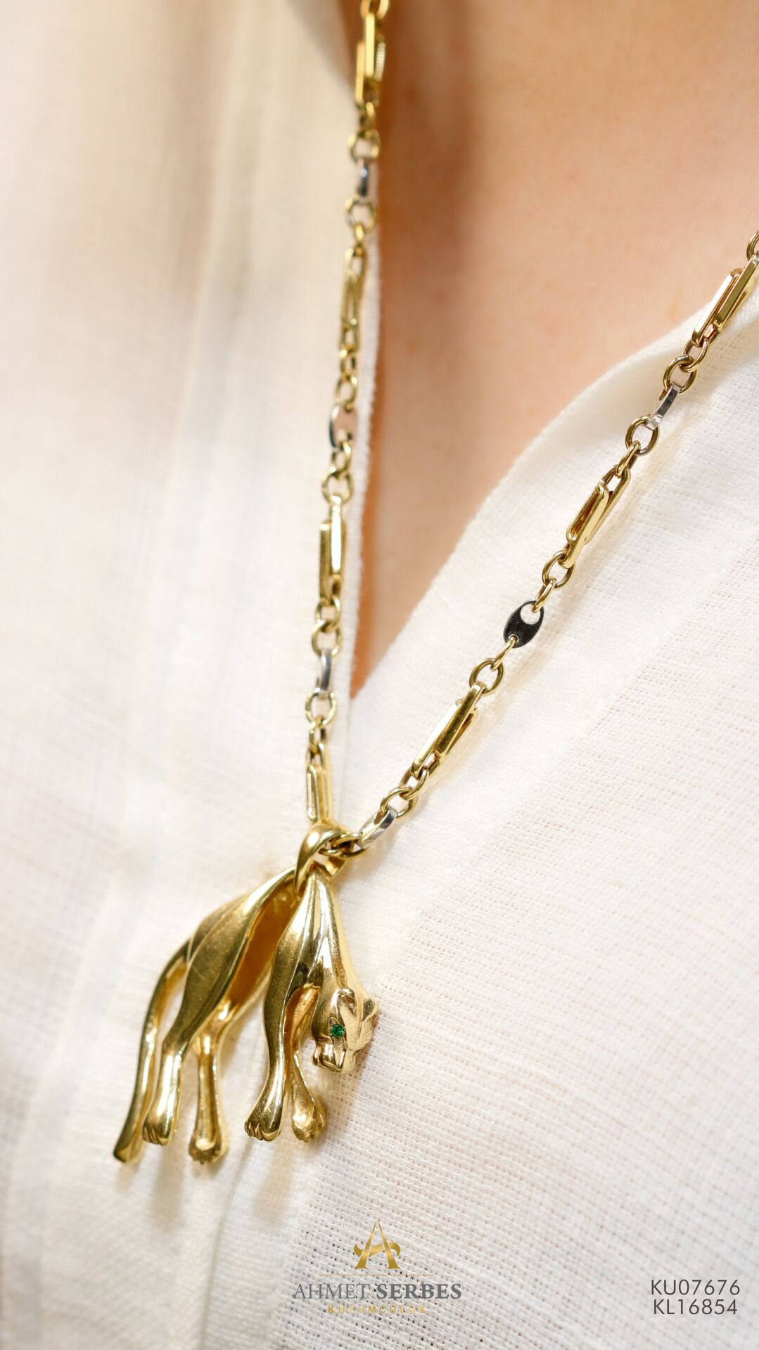 Kaplanlı Altın Kolye