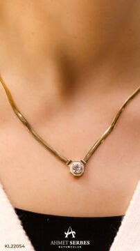 Beyaz Mineli İtalyan Kolye