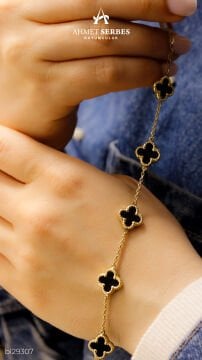 Siyah Yonca Bileklik